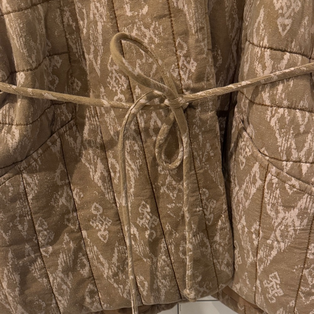 We The Free Tan Quilted Women's Vest - Picture 3 of 12